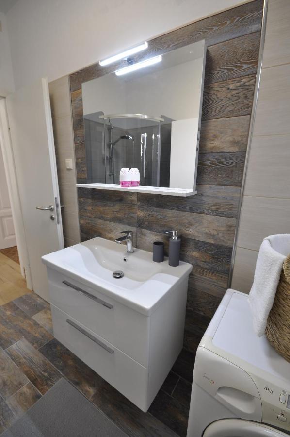 Bakita Apartamento Rijeka Exterior foto